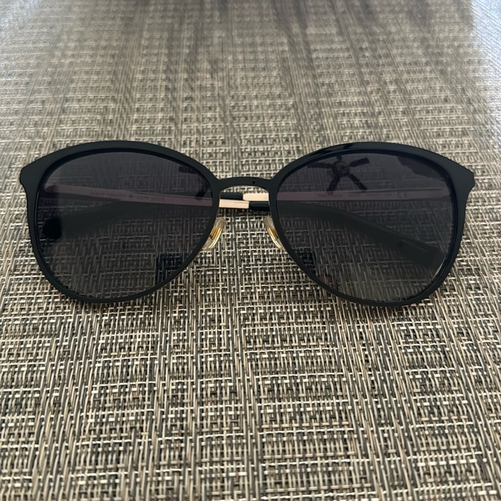 Kate Spade New York black sunglasses